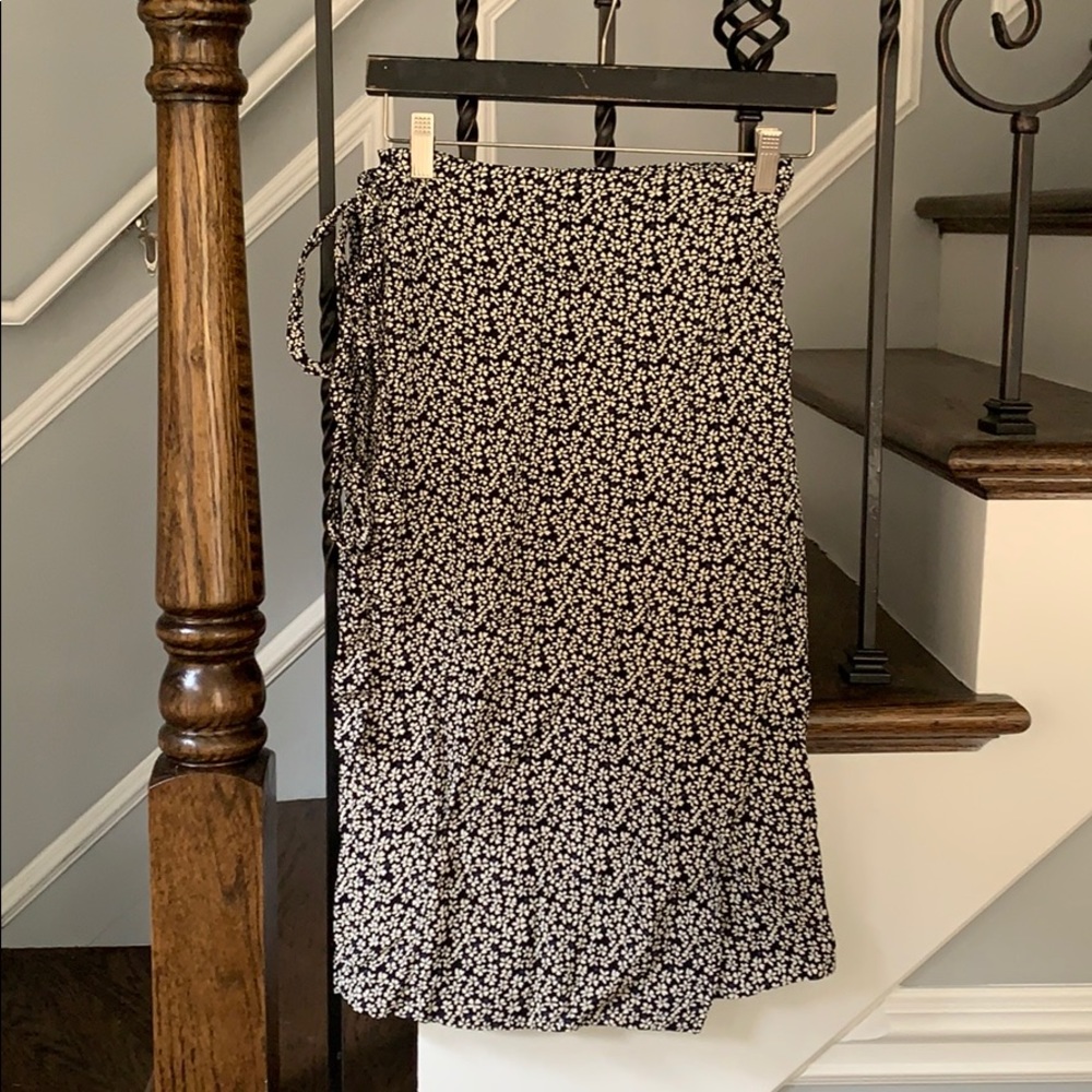Reformation Alyssa Skirt in Daydream, size S.